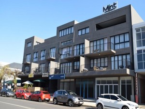  Vacation Hub International | MINT Apartments Greenside Main