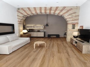  Vacation Hub International | Ideal City Walk Main