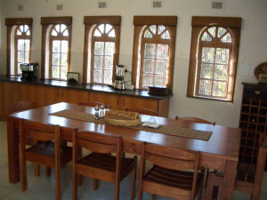  Vacation Hub International | Casadoro Room