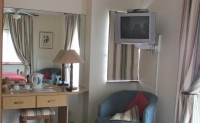  Vacation Hub International | Aan Melkhoutkloof Guest House Room