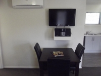  Vacation Hub International | Arena Court Motor Lodge Room