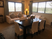  Vacation Hub International | Commodore Airport Hotel Room