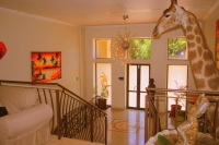  Vacation Hub International | Palm Valley Inn Room