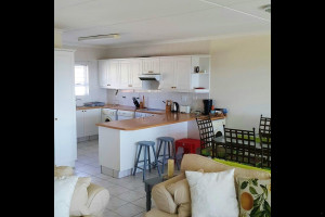  Vacation Hub International | Sea Haven Room