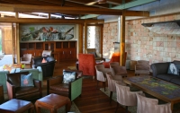  Vacation Hub International | Forum Homini Room