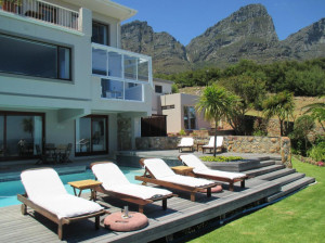  Vacation Hub International | Fullham Lodge Room