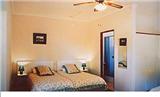  Vacation Hub International | Homestead Room