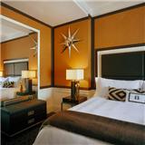  Vacation Hub International | The Empire Hotel Room