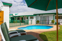  Vacation Hub International | Colesview Guest House Room