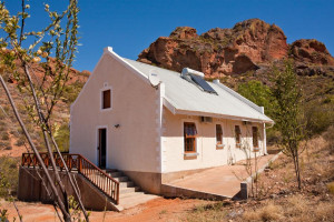  Vacation Hub International | Redstone Hills Guest Farm Room