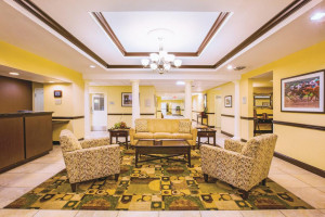  Vacation Hub International | La Quinta Inn & Suites Lexington South / Hamburg Room