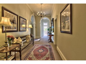  Vacation Hub International | Underberg Guest House Room