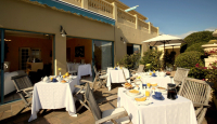  Vacation Hub International | Villa Sunshine Guest House Room