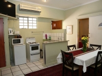  Vacation Hub International | Bains House Guest House Room