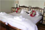  Vacation Hub International | Bertha's Guest Flats Room
