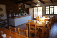  Vacation Hub International | Aan Die Oewer Guesthouse Room
