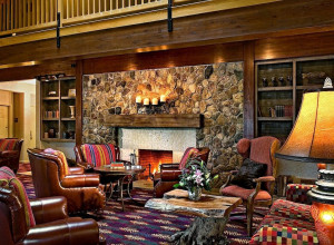  Vacation Hub International | Wolfeboro Inn Room