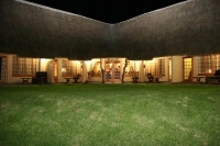  Vacation Hub International | Trenchgula Game Farm & Guest Lodge Room