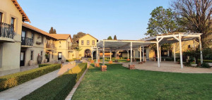  Vacation Hub International | Accolades Boutique Hotel Room