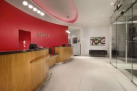  Vacation Hub International | Ramada Encore Belfast City Centre Room