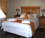  Vacation Hub International | Karibou Inn Room