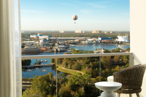  Vacation Hub International | Hilton Orlando Buena Vista Palace Disney Springs™ Area Room