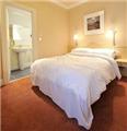  Vacation Hub International | Penzance Hotel Room