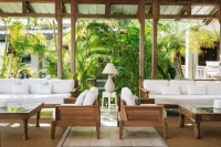  Vacation Hub International | Paradise Cove Hotel And Spa Room