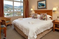  Vacation Hub International | Mount Sierra Room