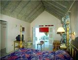  Vacation Hub International | Treasure Beach Room