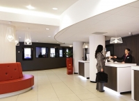  Vacation Hub International | Novotel Glasgow Room