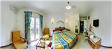  Vacation Hub International | Pereybere Hotel & Apartments Room