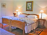  Vacation Hub International | Abbotsbury Room