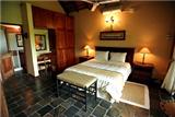  Vacation Hub International | Khandizwe Kruger Villa Room