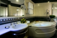  Vacation Hub International | Marcella Royal Hotel Room