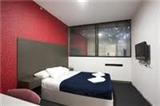  Vacation Hub International | Victoria Hall Accommodation Room