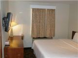  Vacation Hub International | Windsor Hotel New York Room