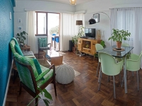  Vacation Hub International | The Place On The Bay Room