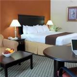  Vacation Hub International | Best Western Atlanta Airport East Room