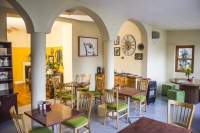  Vacation Hub International | The Granary Room