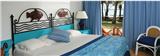  Vacation Hub International | Le Tropical Room