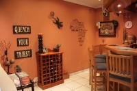  Vacation Hub International | Bumble Bee Guest House Room