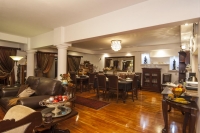  Vacation Hub International | Aristo Manor Luxury Guest House Room