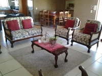  Vacation Hub International | Villa Mari Room