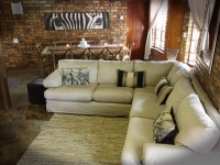  Vacation Hub International | A Zaganaga Kruger Lodge Room