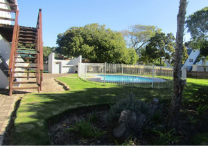  Vacation Hub International | Garden Route Chalets Room