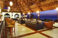  Vacation Hub International | Sea Cliff Resort Room