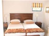  Vacation Hub International | Rivermead Guest House Room