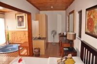  Vacation Hub International | Hildesheim Guest House Room