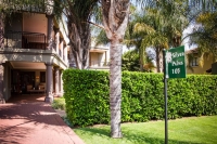  Vacation Hub International | Silver Palms Guest House Room